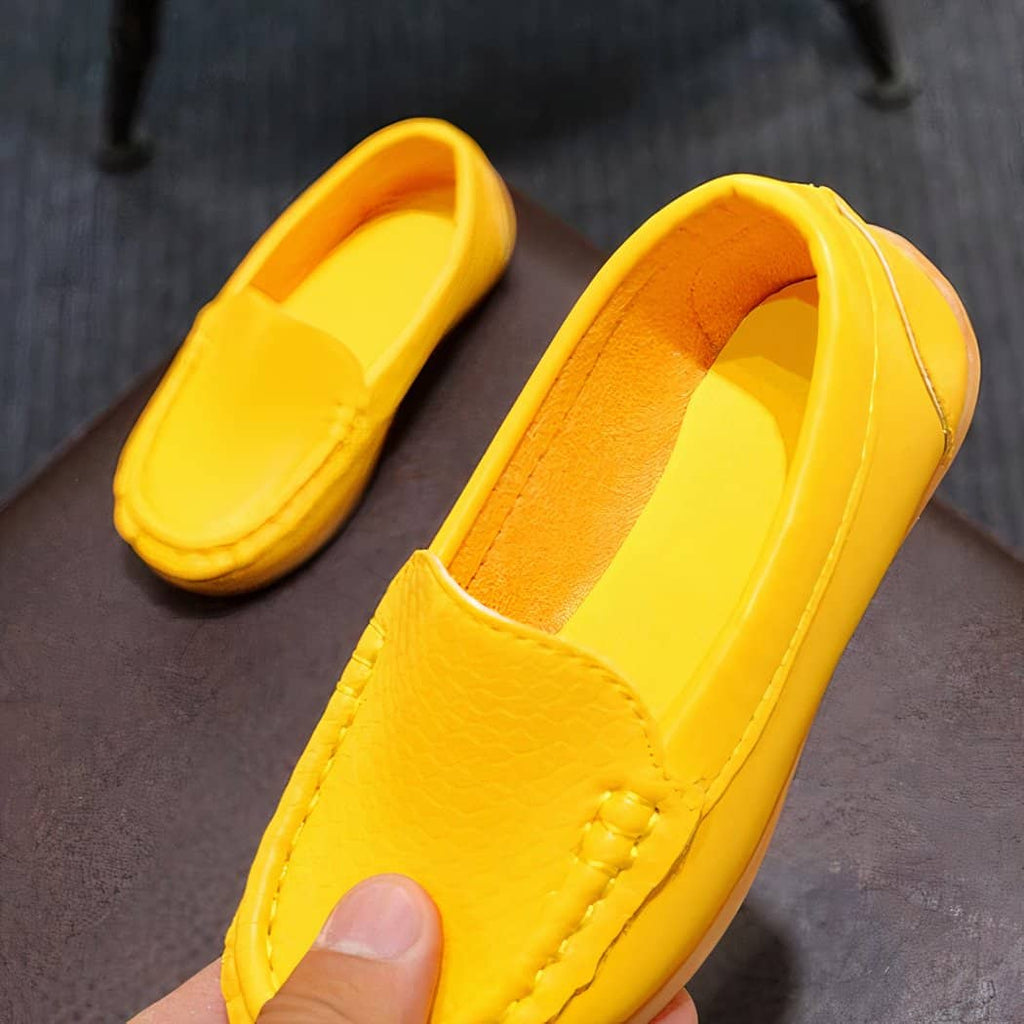 Slip-on loafer in soft synthetic leather