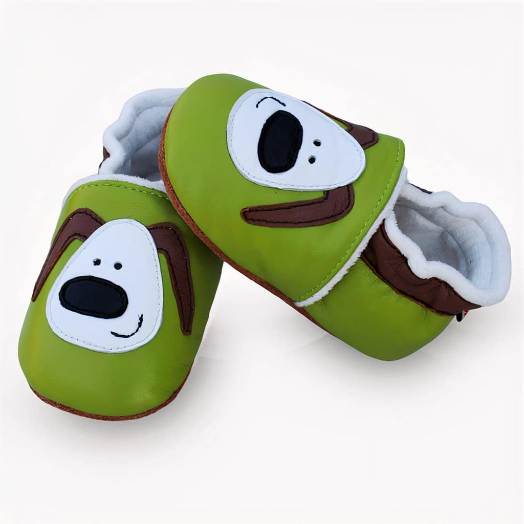 Soft animal-head leather moccasins for toddlers