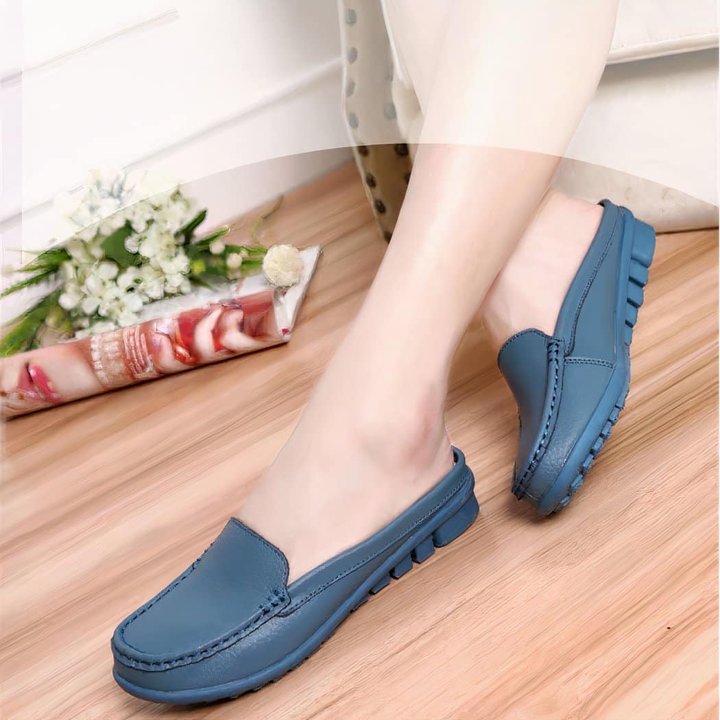 Soft loafers in synthetic leather