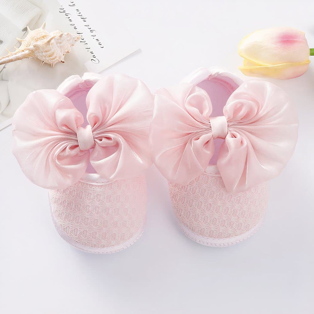Soft-soled baby moccasin