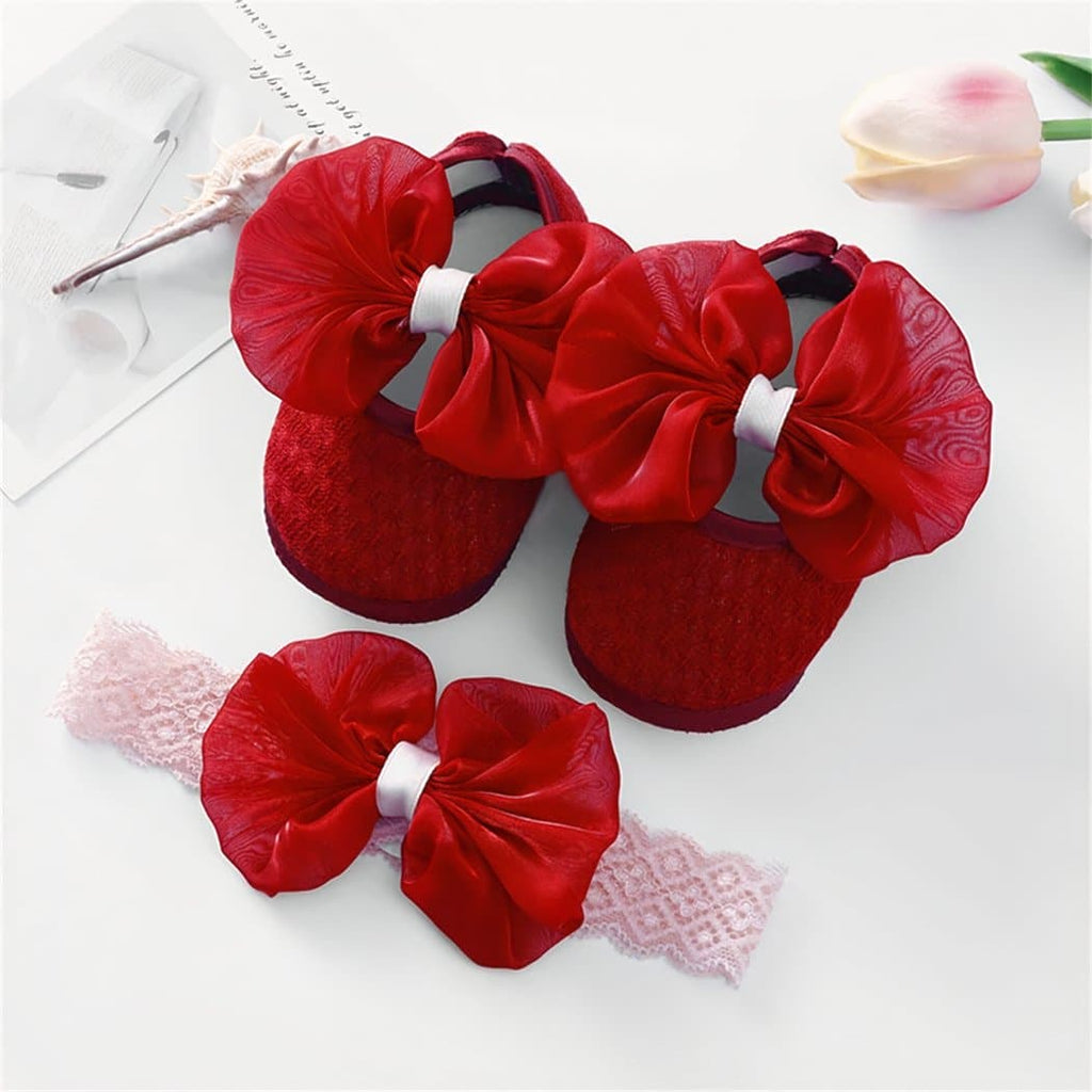 Soft-soled baby moccasin