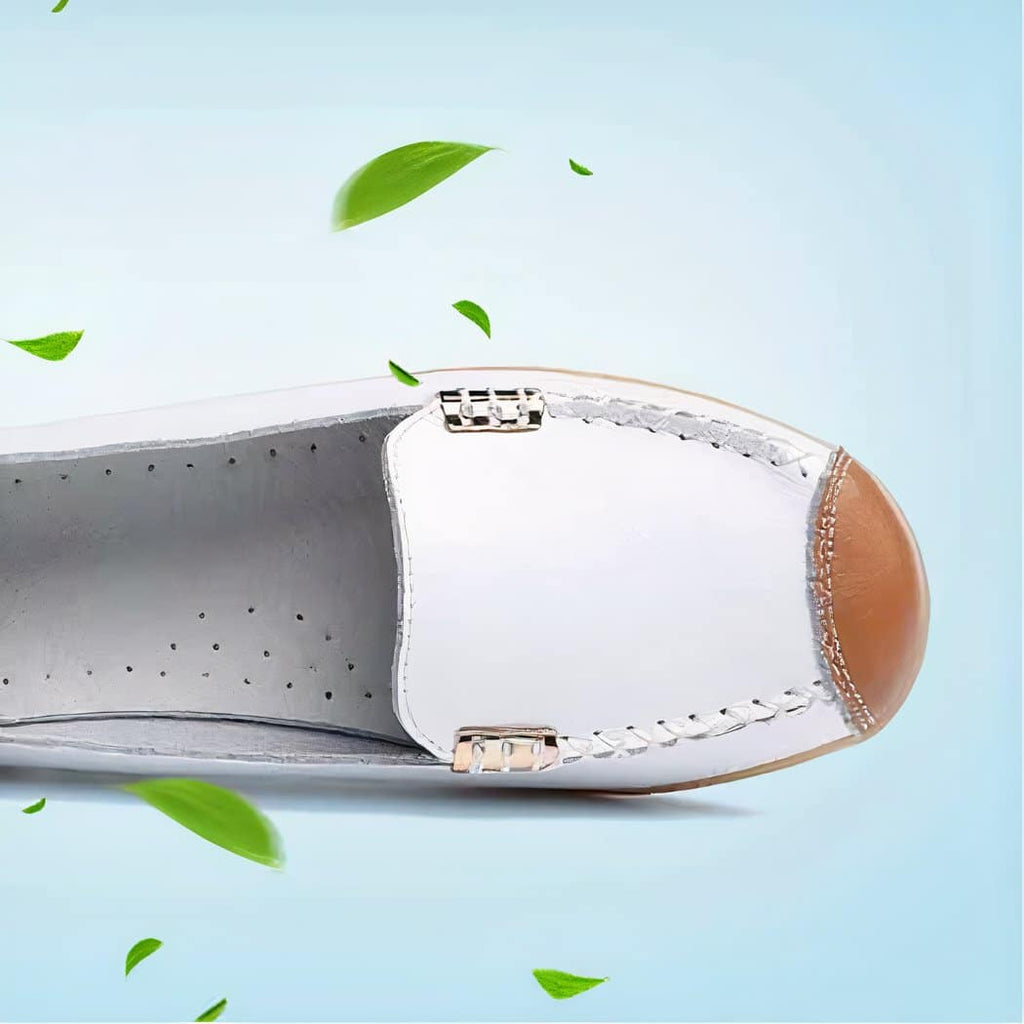 Soft two-tone leather-effect loafers