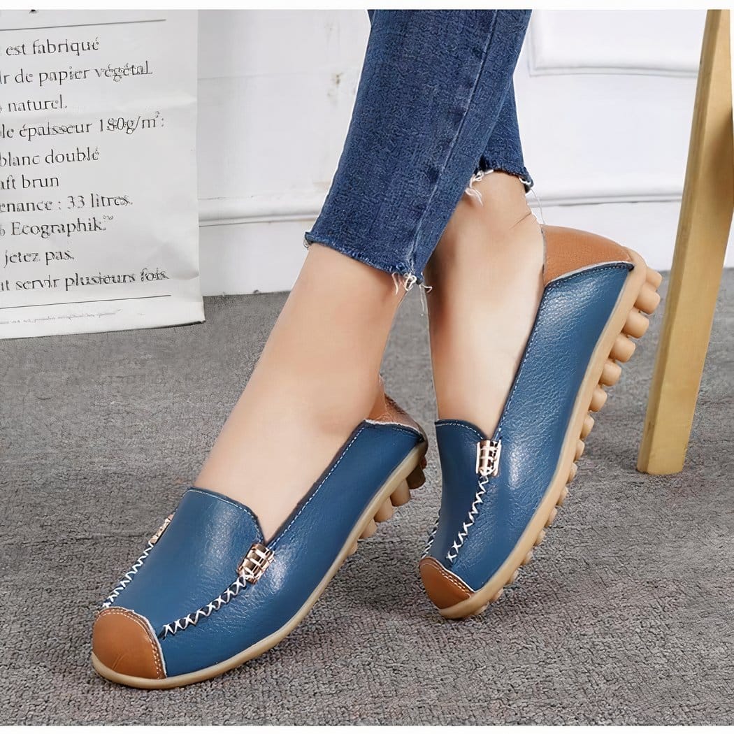 Soft two-tone leather-effect loafers