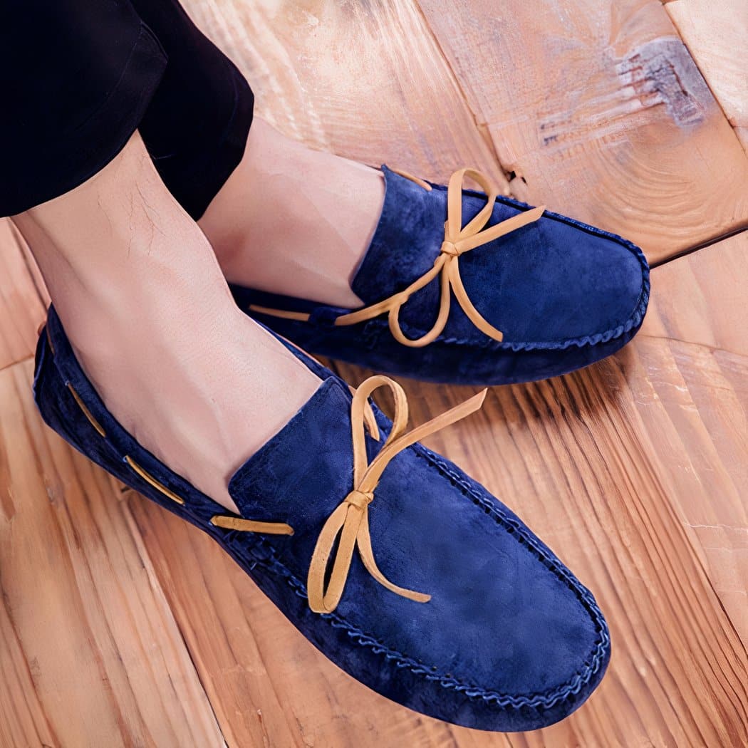 Suede loafers with bow for men