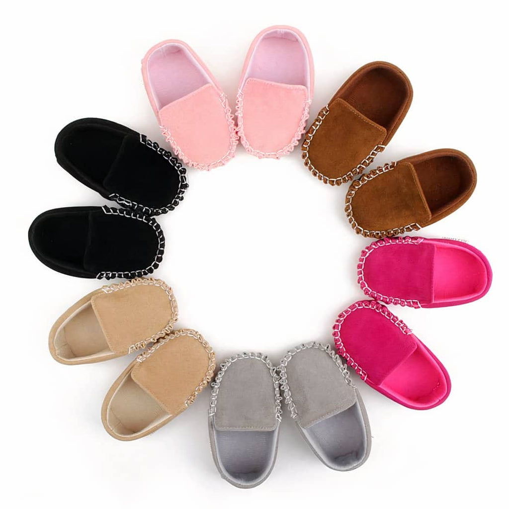 Synthetic suede moccasins for babies