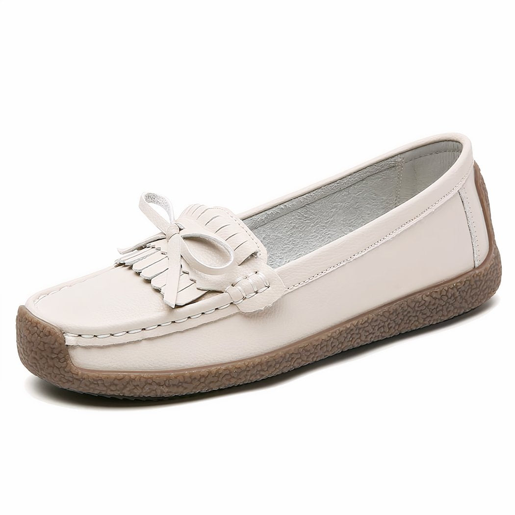 Synthetic leather loafers with fringe and bow
