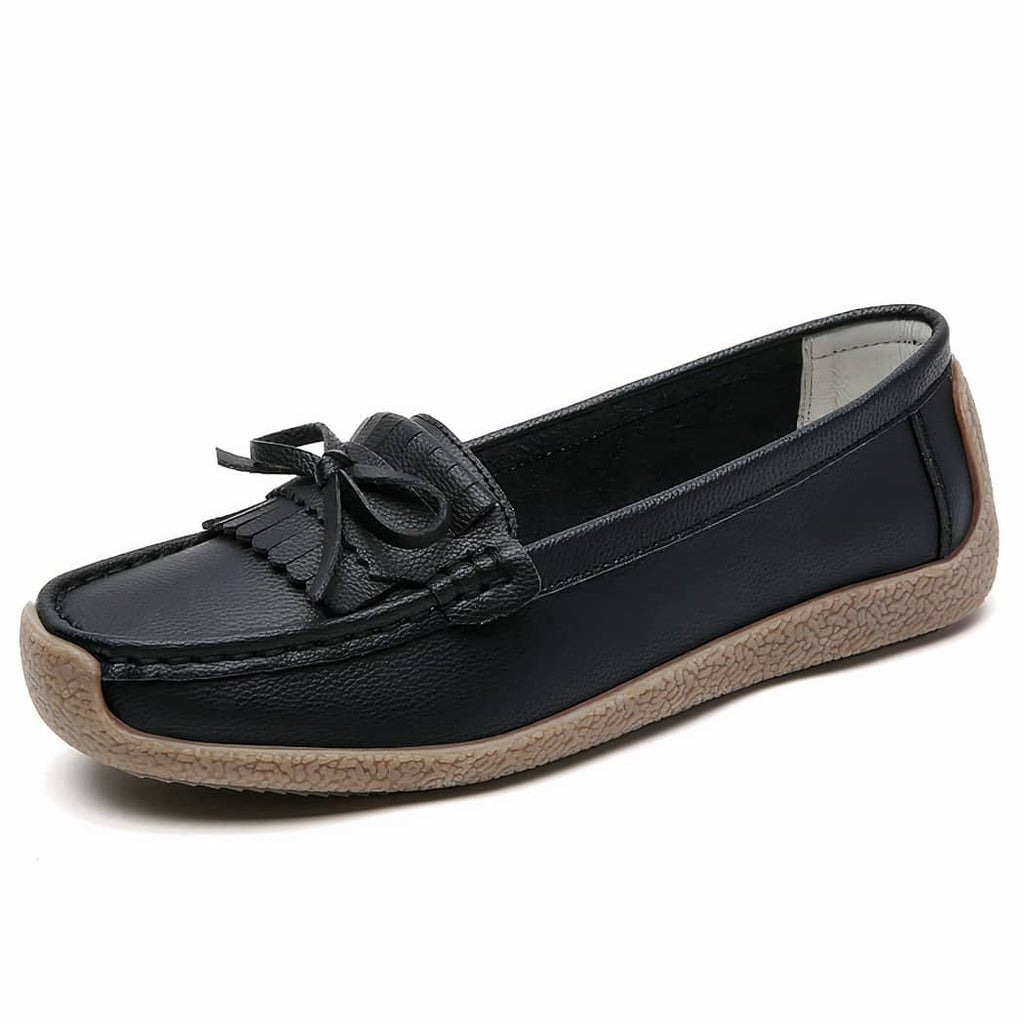Synthetic leather loafers with fringe and bow