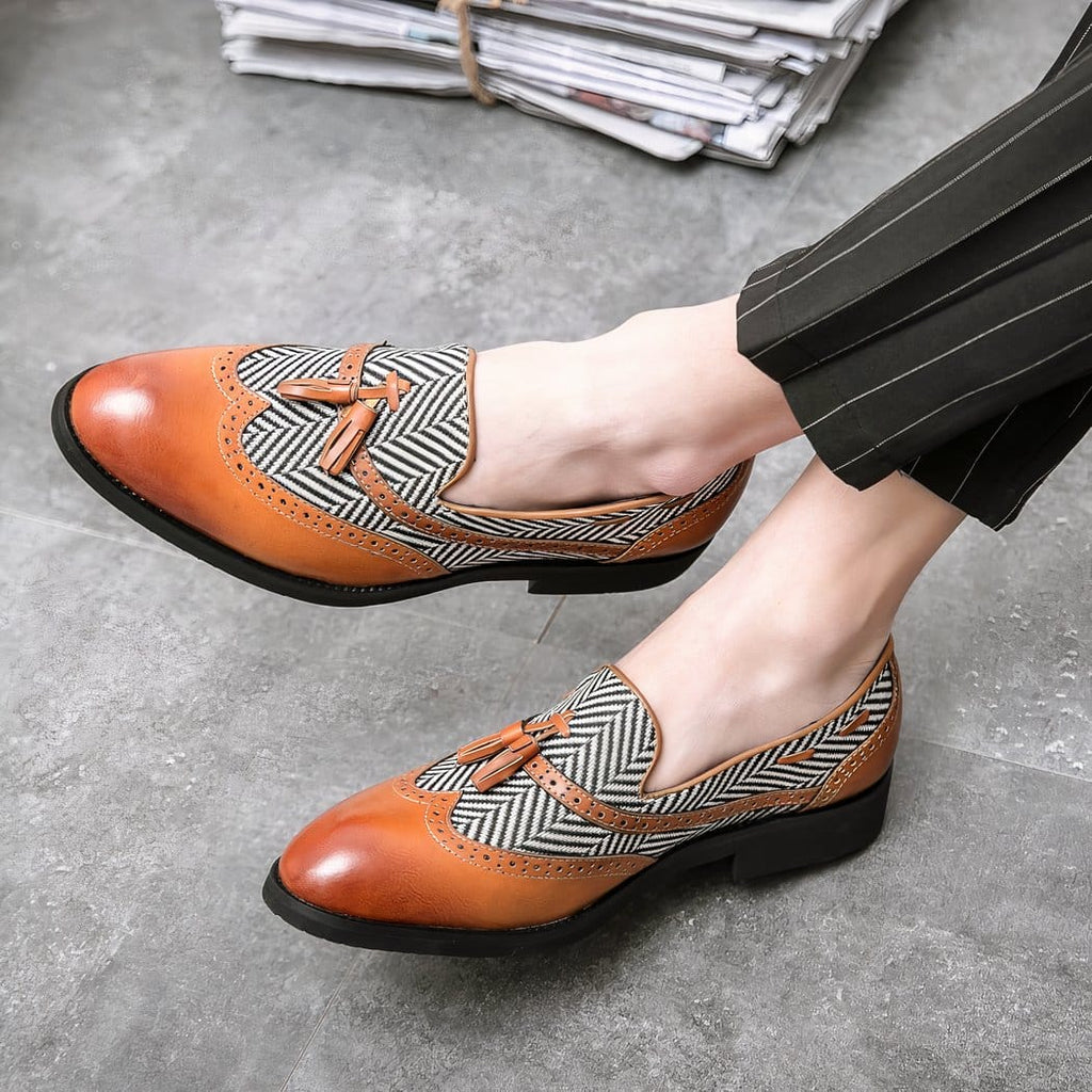 Tassel loafers in synthetic leather with herringbone pattern