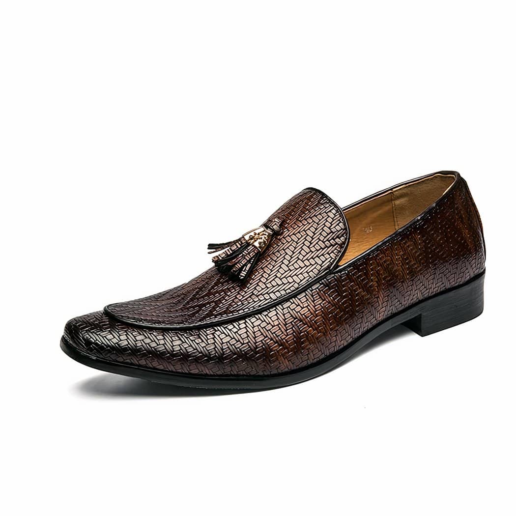 Tassel loafers in woven zigzag pattern faux leather