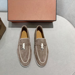 Tassel loafers with elegant details for men, Brown