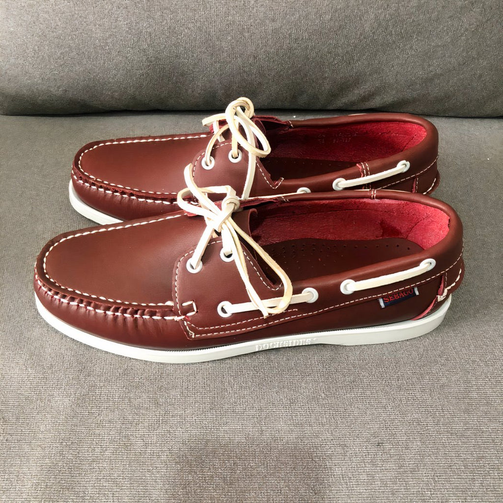 Trendy lace-up boat-style loafers for men