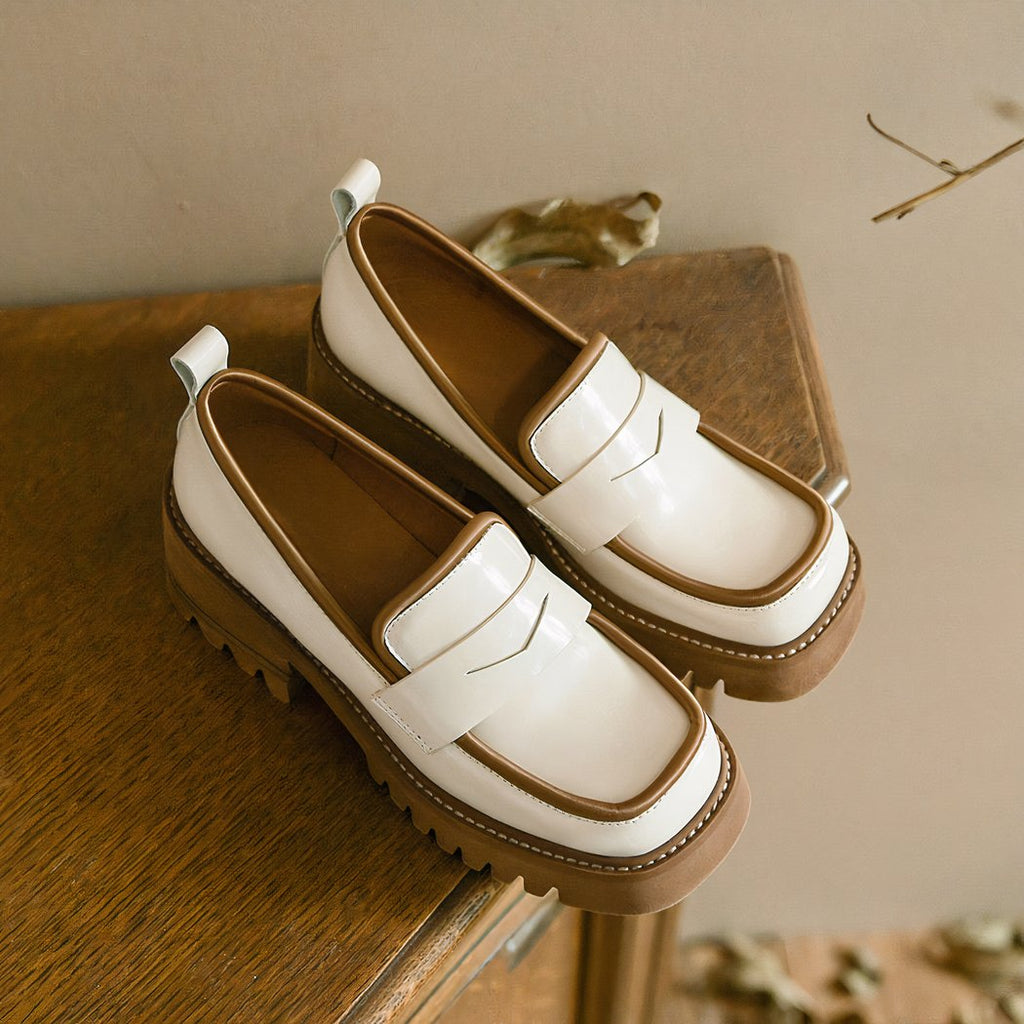Two-tone patent loafers with thick sole