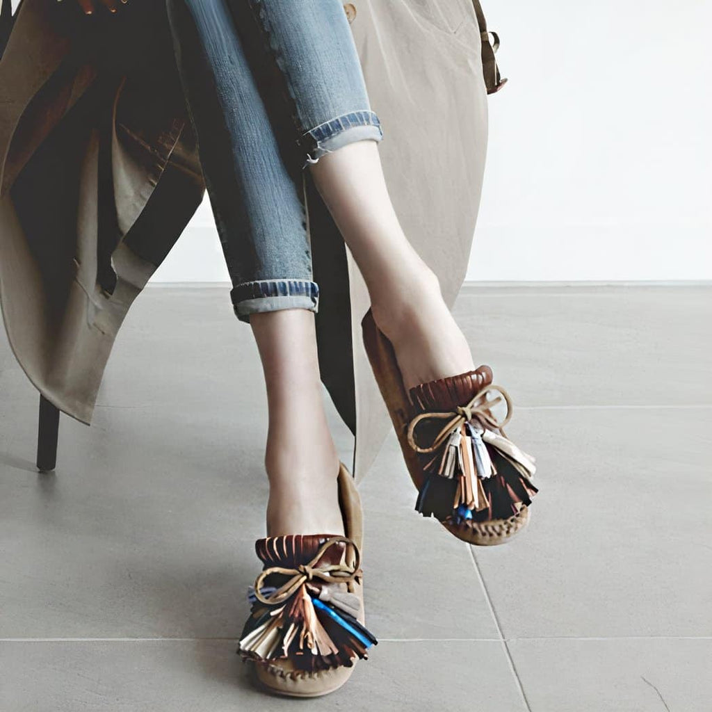 Vintage faux suede tassel loafers