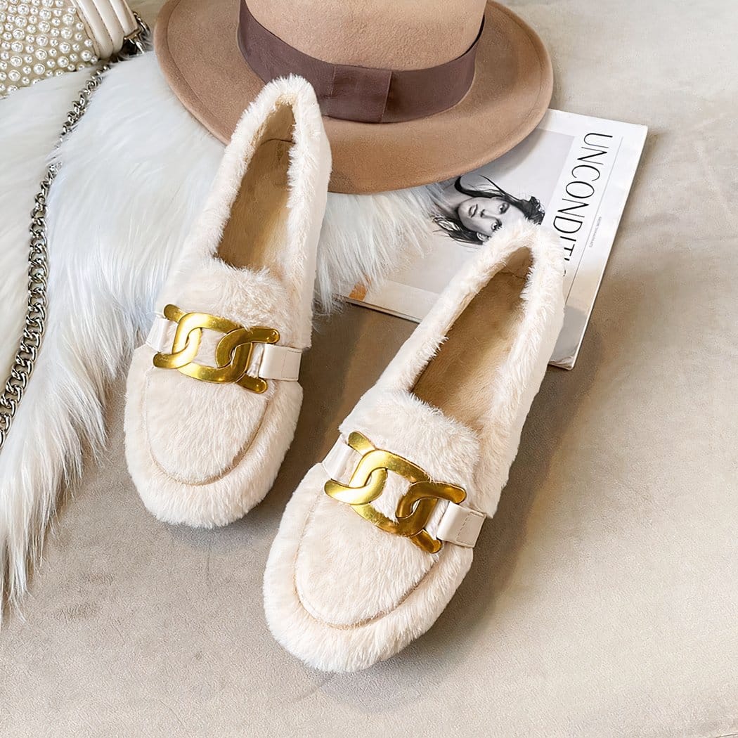 Women's faux wool loafers with chain