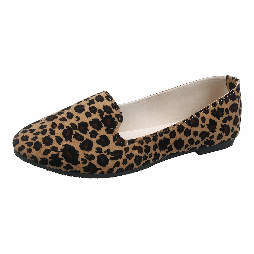 Women's flat leopard print loafers