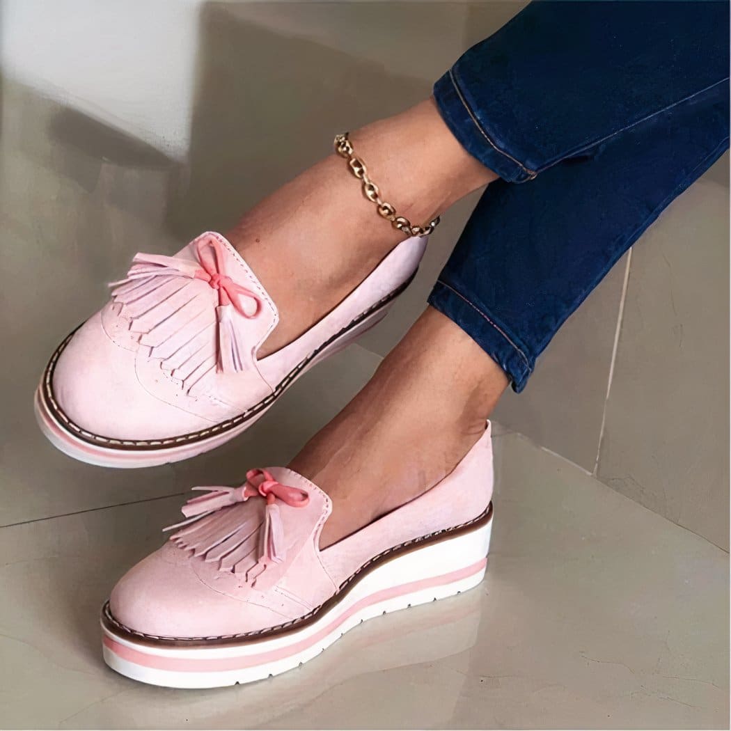 Women's fringed wedge heel loafers