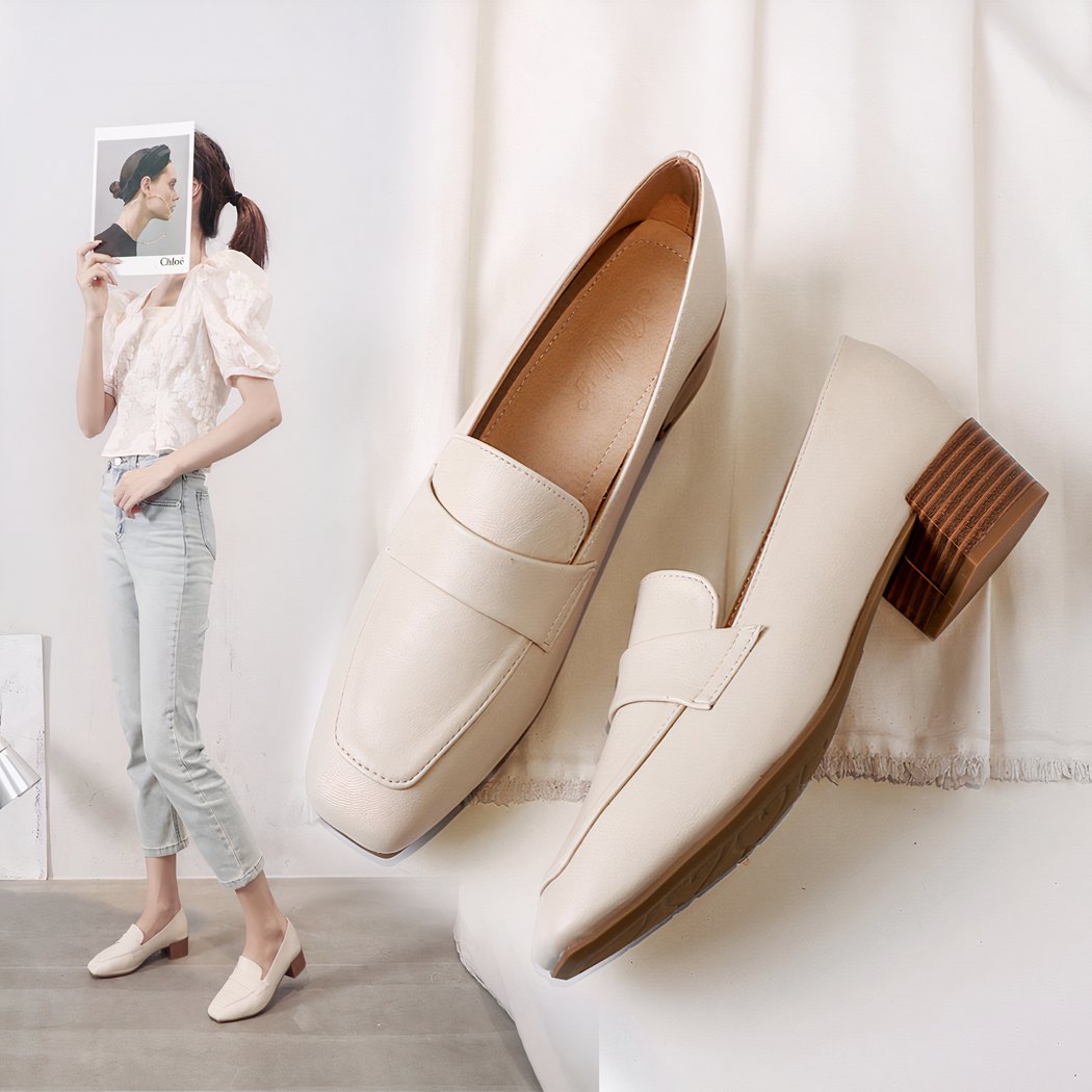 Women's low-heeled square loafers
