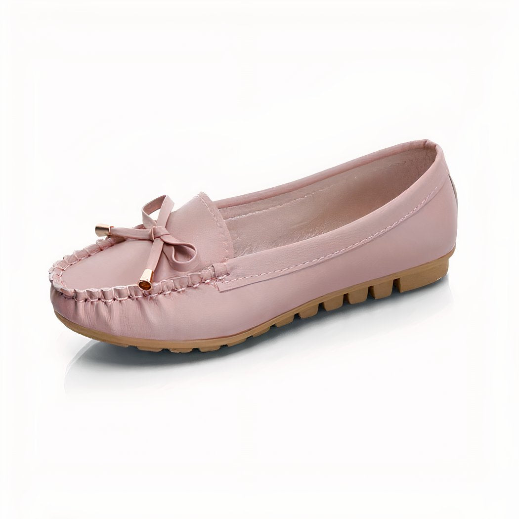 Women's loafers in faux leather with thick soles