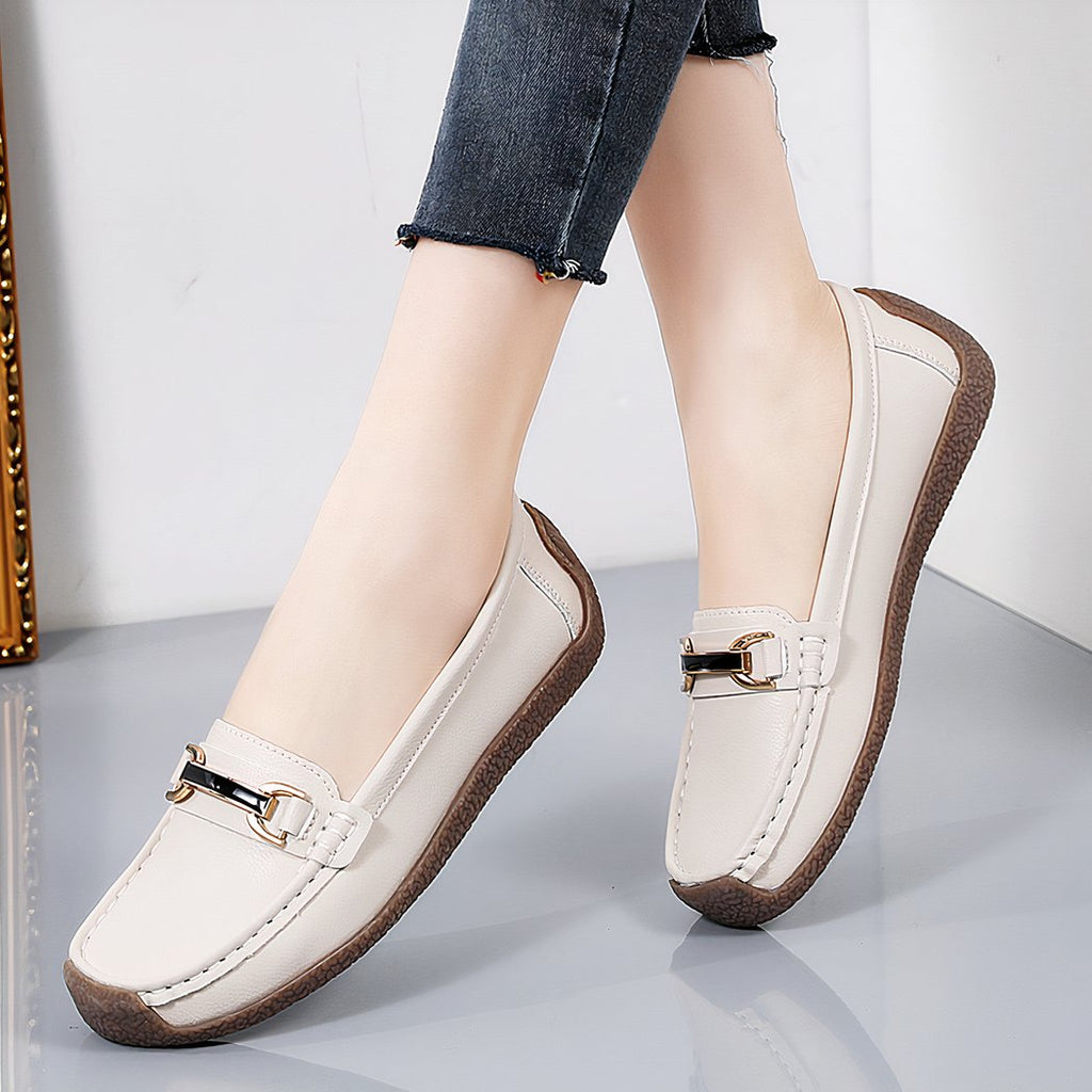 Women's loafers in imitation leather with gold detailing