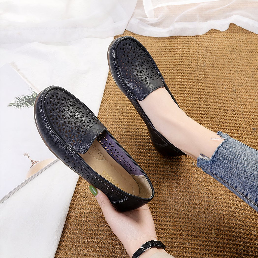 Women's openwork loafers with soft soles