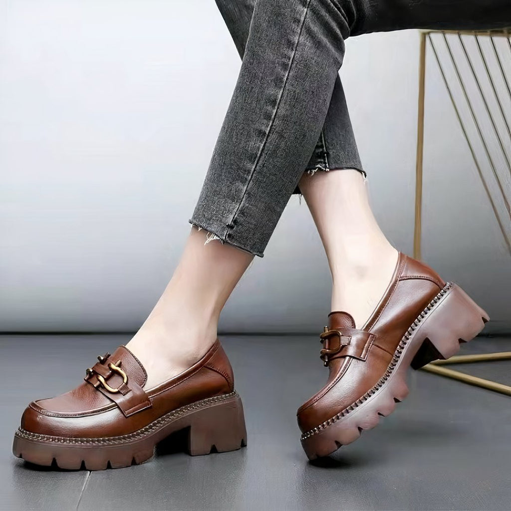 Women's retro-style synthetic leather loafers