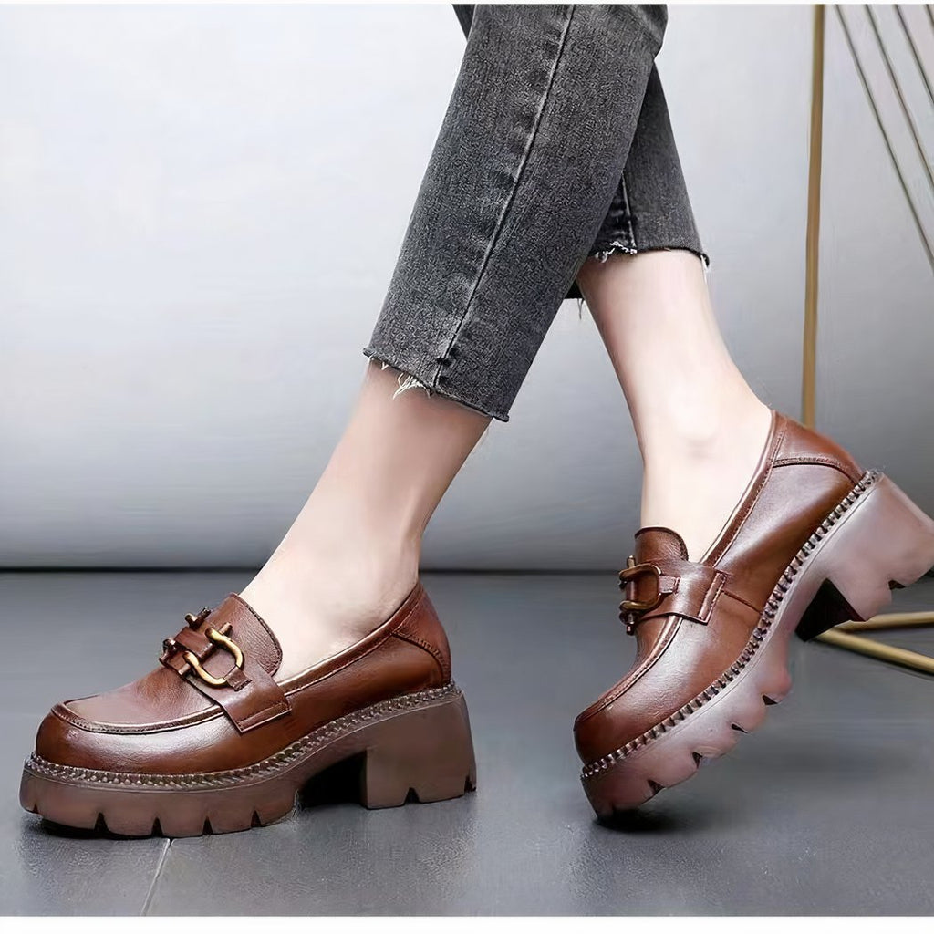 Women's retro-style synthetic leather loafers