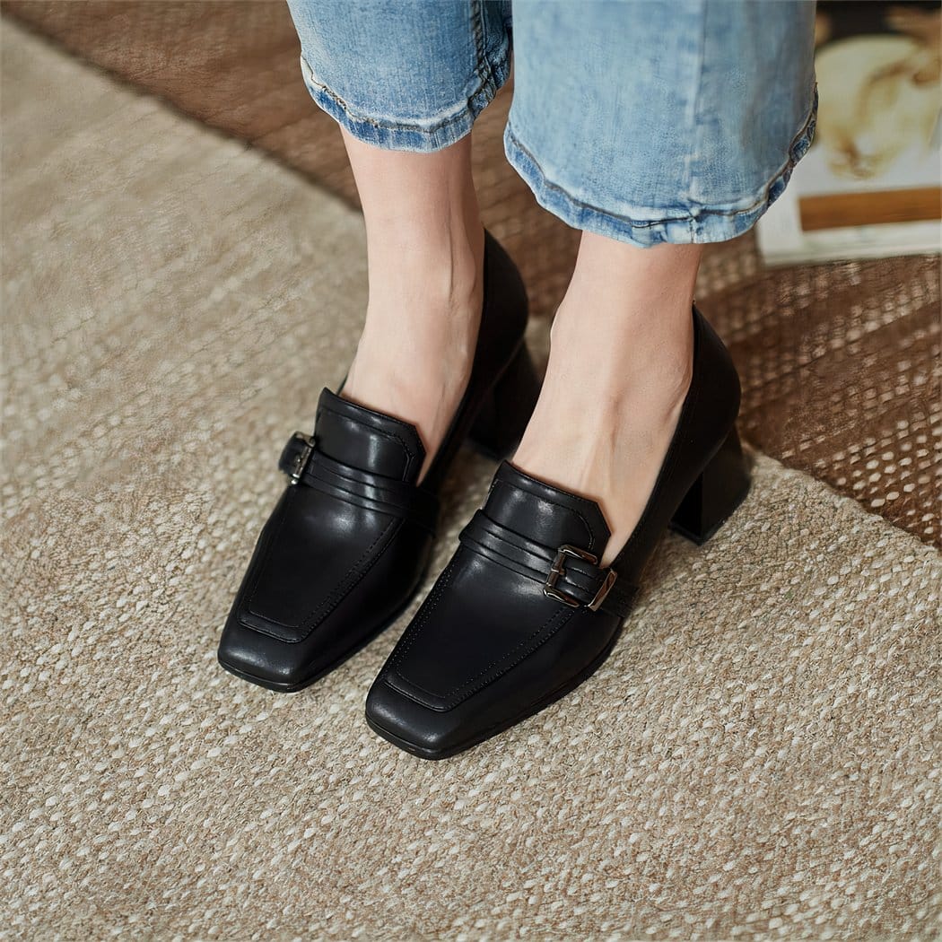Women's square loafers in genuine leather