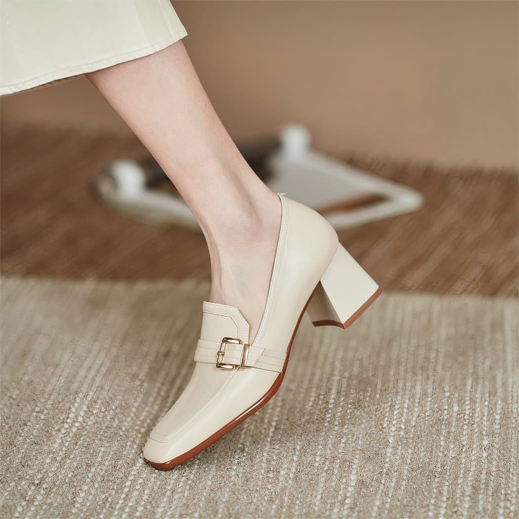 Women's square loafers in genuine leather