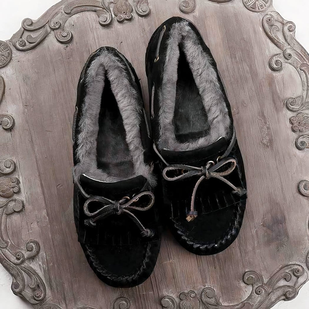Women's suede loafers with bow detail