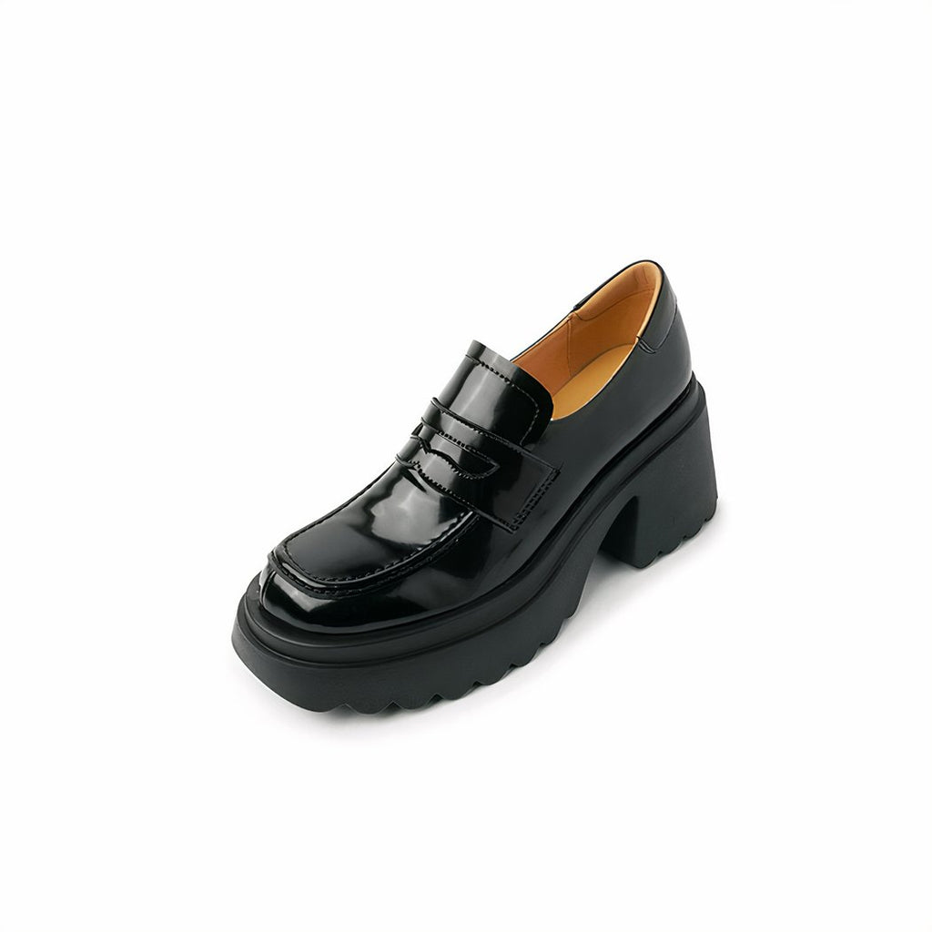 Women's synthetic leather heeled loafers