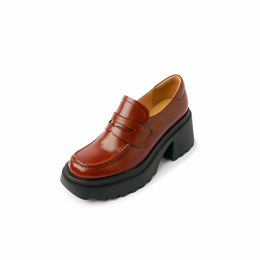 Women's synthetic leather heeled loafers