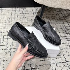 Women's Croc-Effect Penny Loafers, Refined Look, Black ostrich