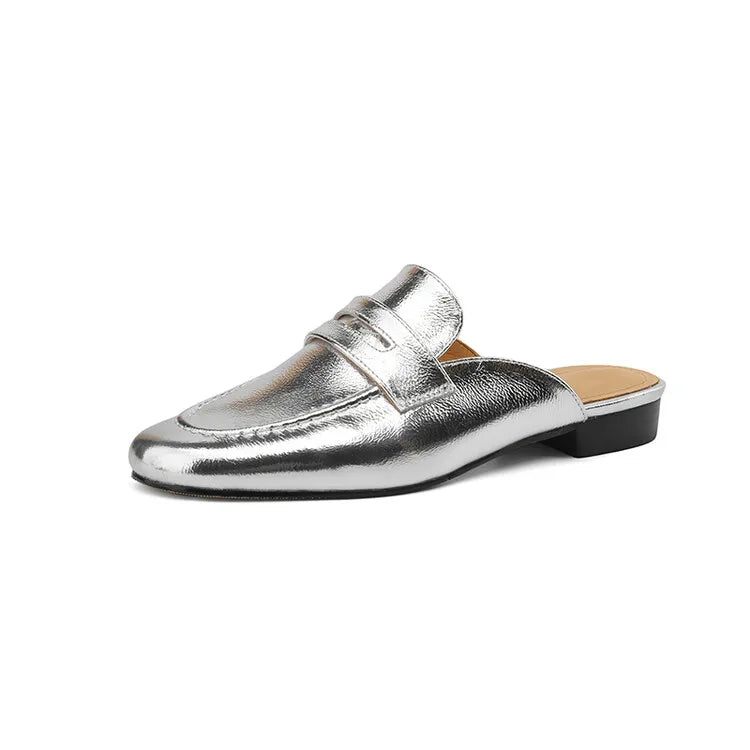 Women's leather penny loafer mule with low heel, beige version, view 9