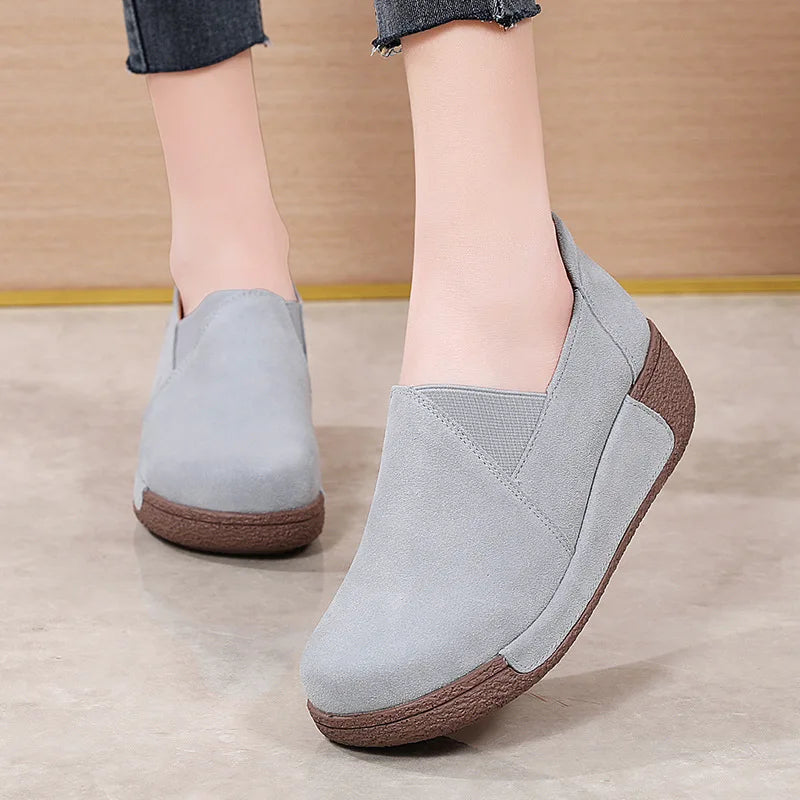 Women's suede leather loafers with thick sole in Brown, detail view