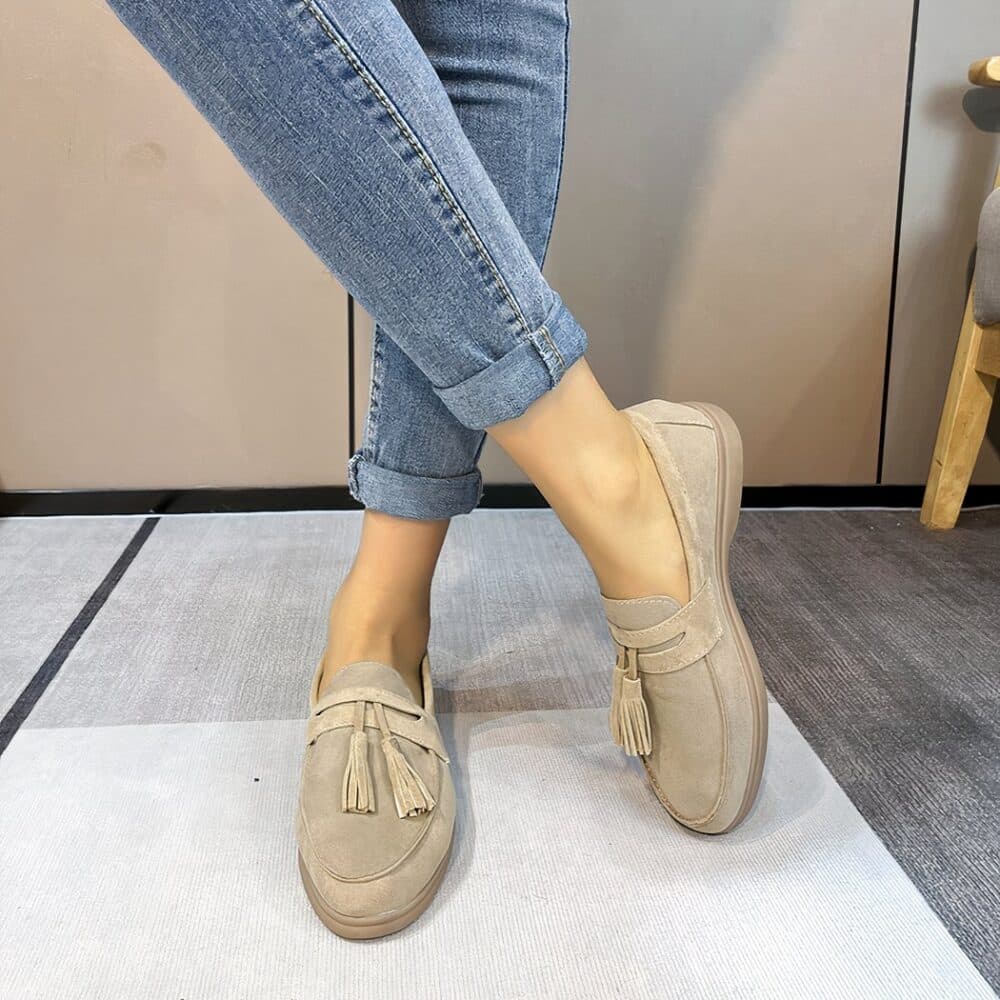 Classic suede tassel loafers - Image 2
