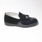 Boys' leather moccasins with tassels