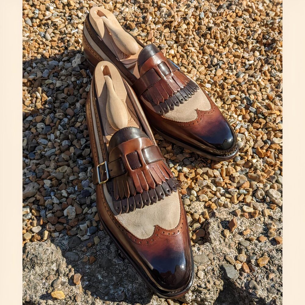 Two-tone fringed loafers with buckle - Image 9