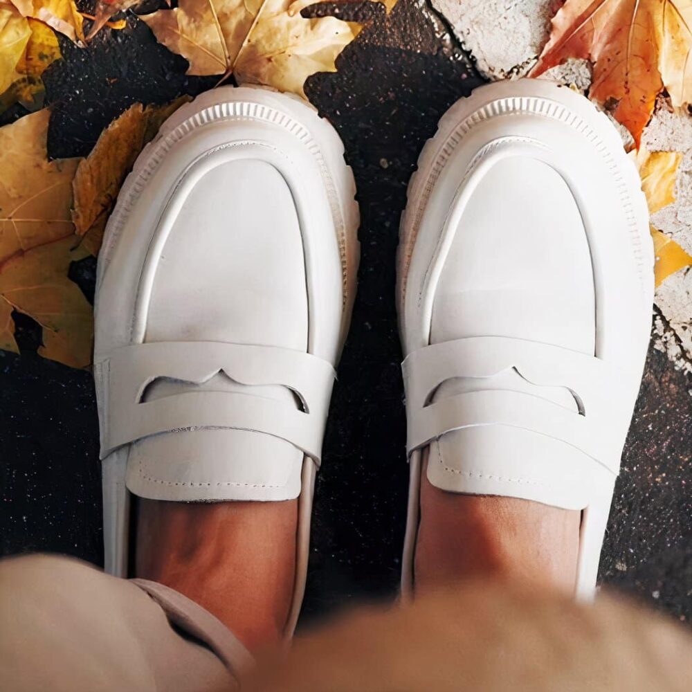 Women's synthetic leather platform loafers