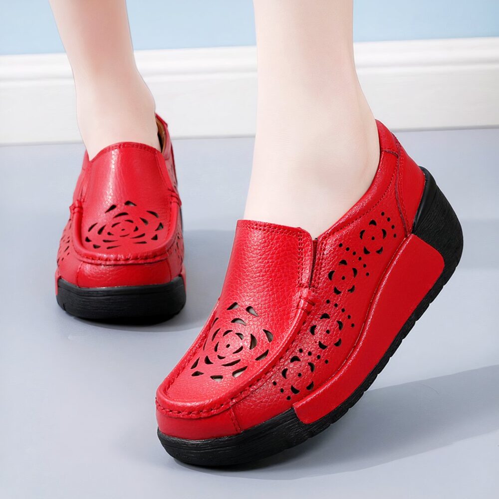 Breathable orthopedic moccasins for women - Image 4