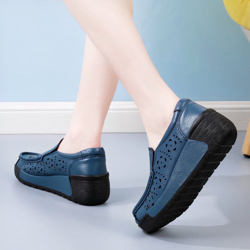 Breathable orthopedic moccasins for women - Image 9