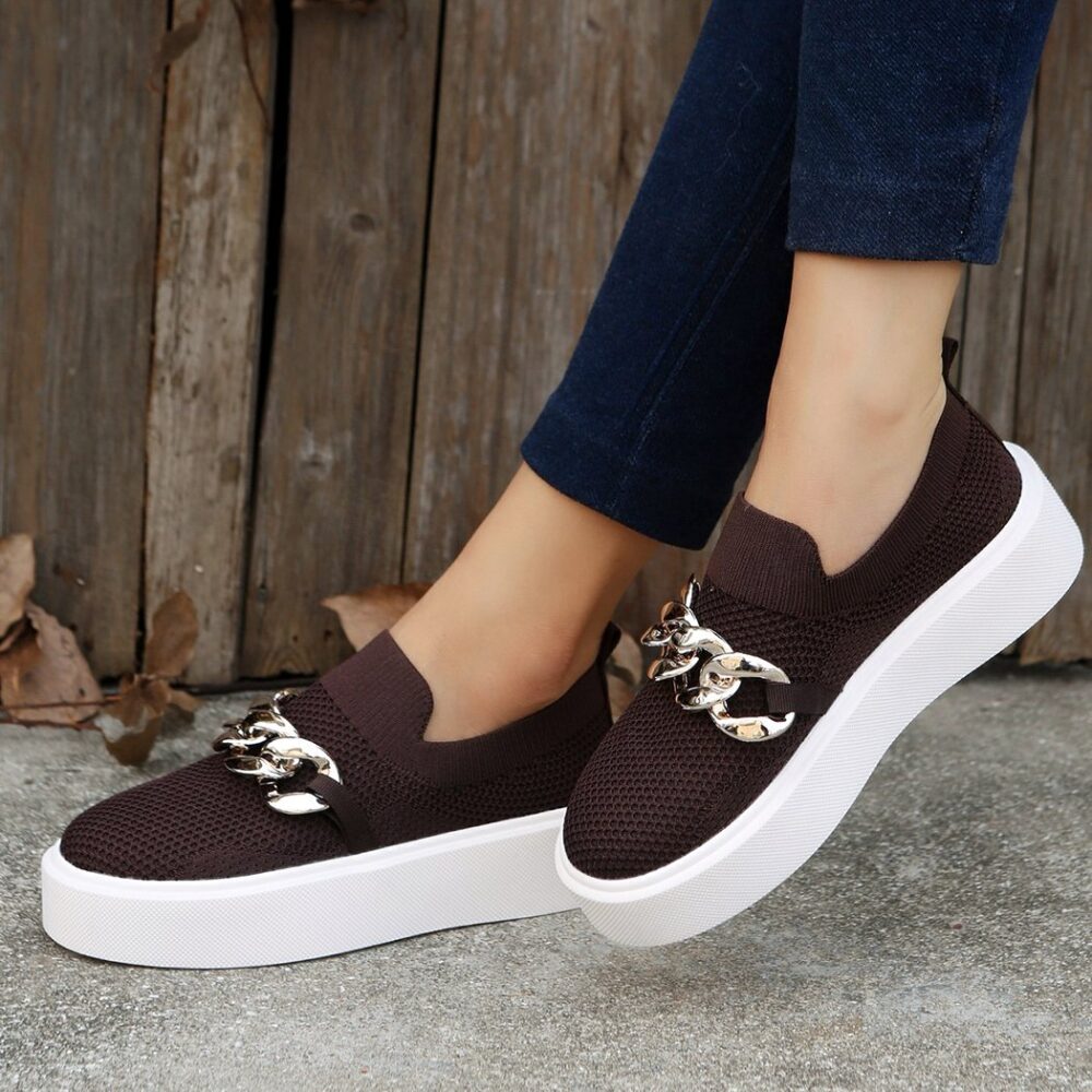 Platform loafers with metal chain - Image 6