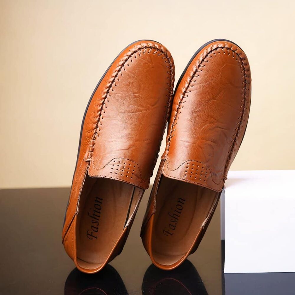 Synthetic leather orthopedic moccasins for men - Image 3