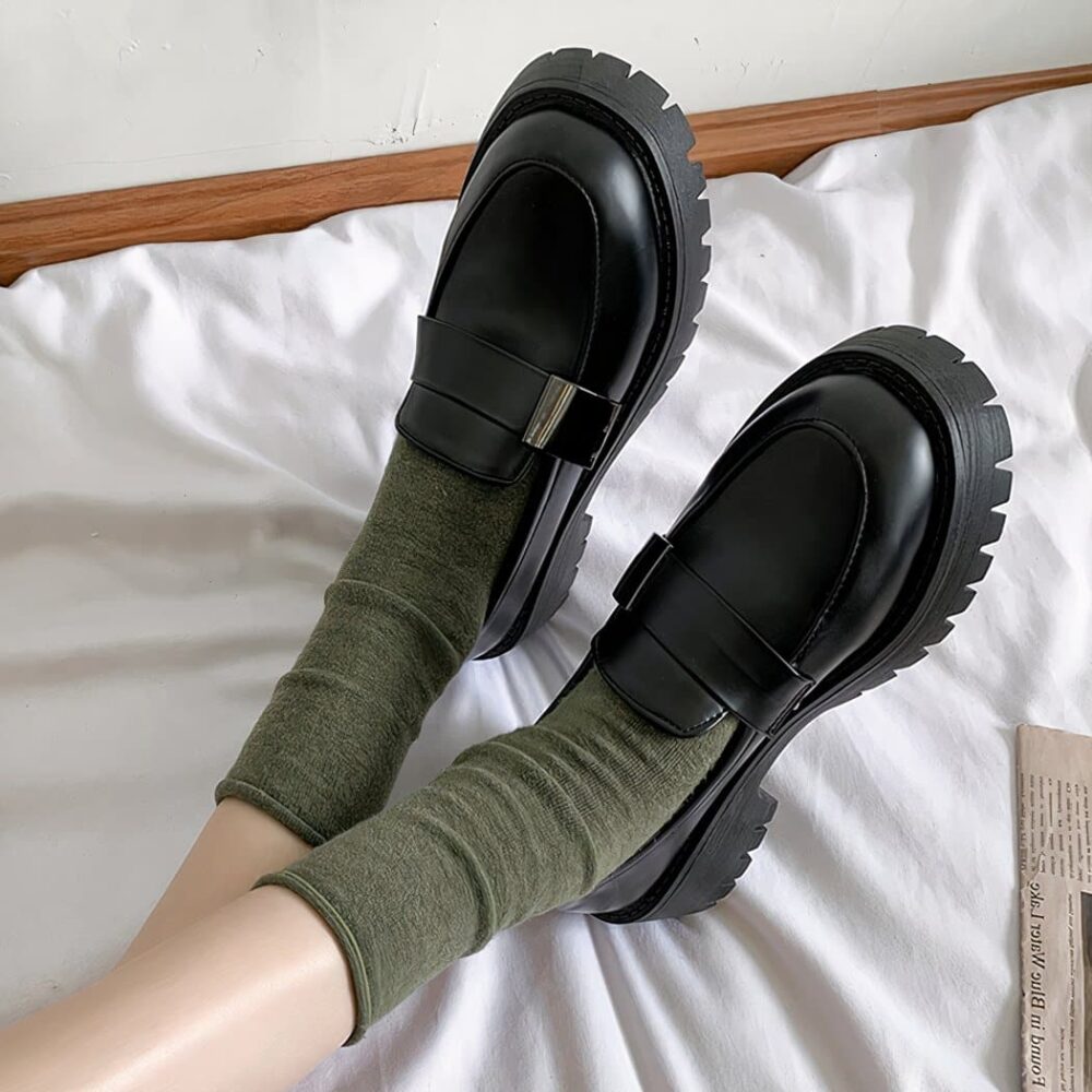 Women's black British platform loafers - Image 6