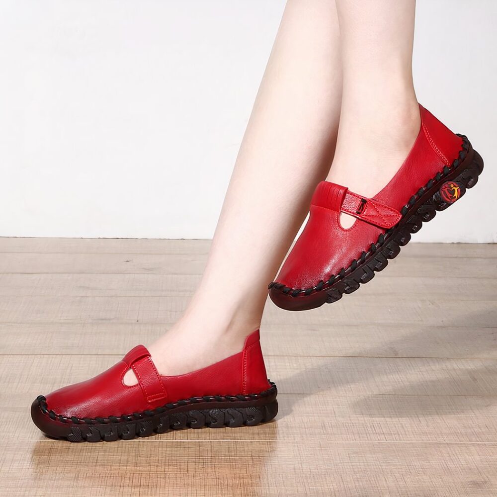 Ballerina-style synthetic leather orthopedic moccasins for women - Image 2