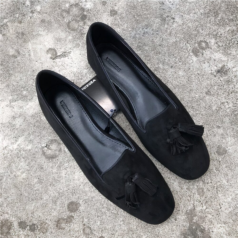 Black suede-effect tassel loafers for women - Image 3