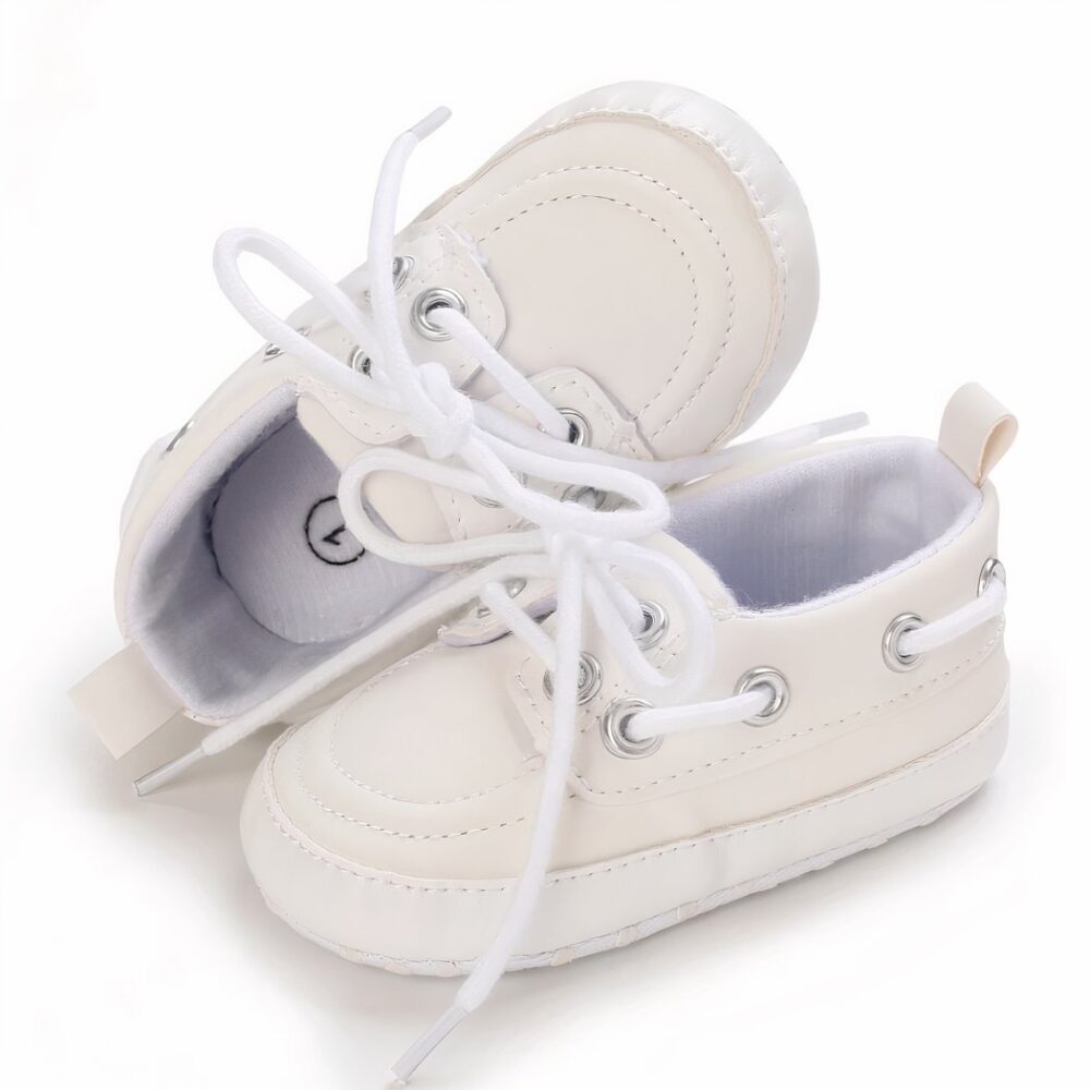 Boat-style lace-up moccasins for baby boys - Image 21