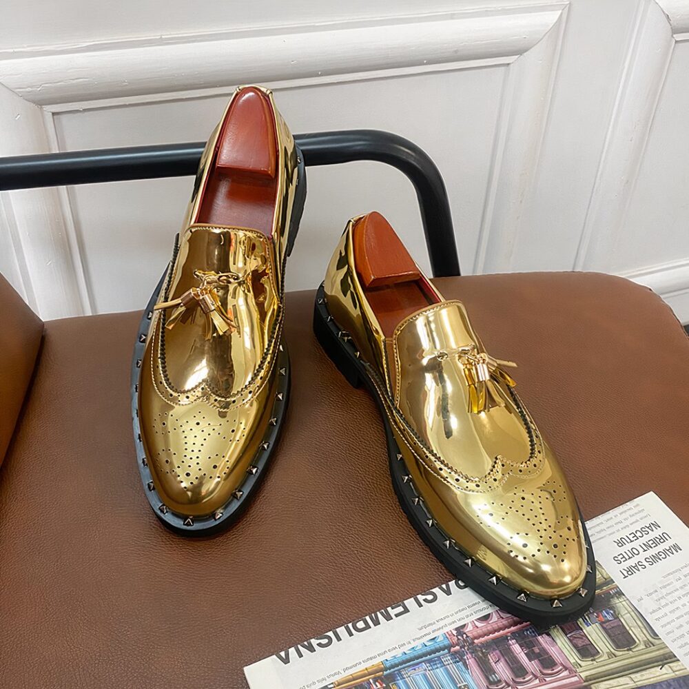 Elegant golden loafers for men - Image 6