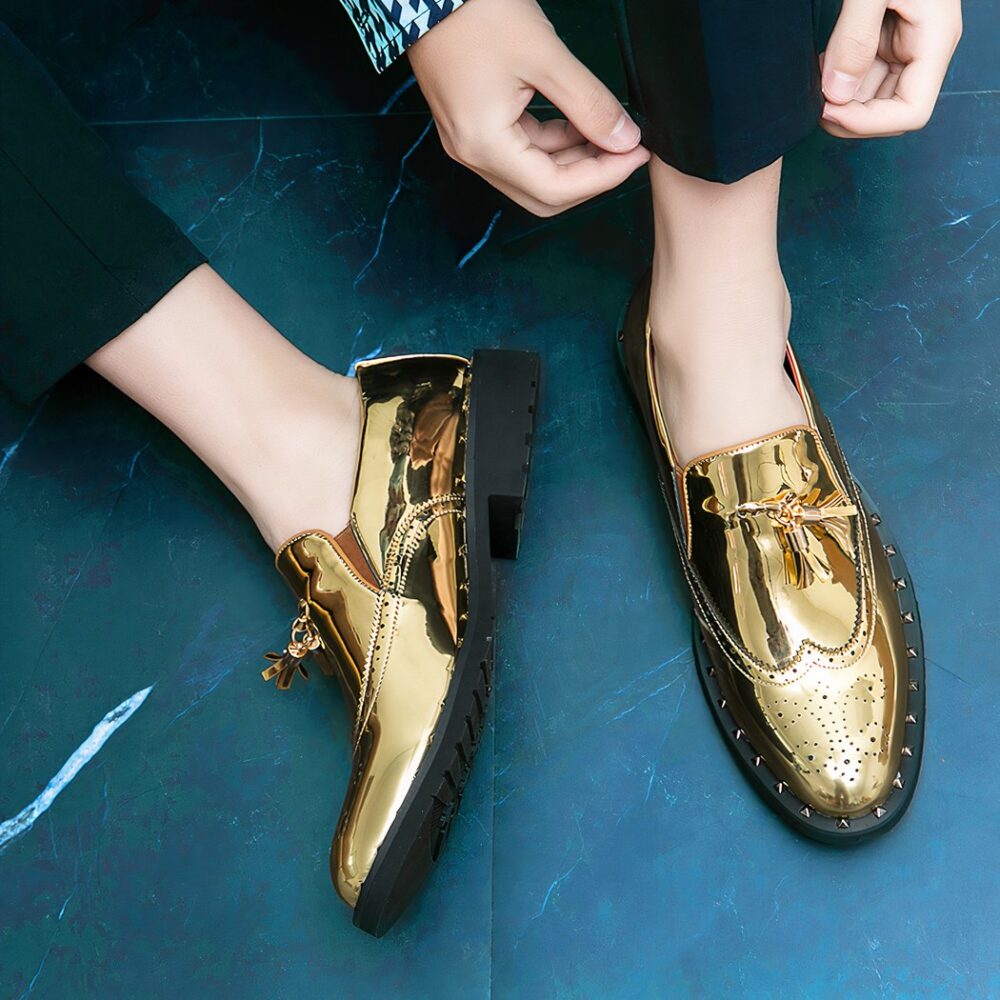 Elegant golden loafers for men - Image 3