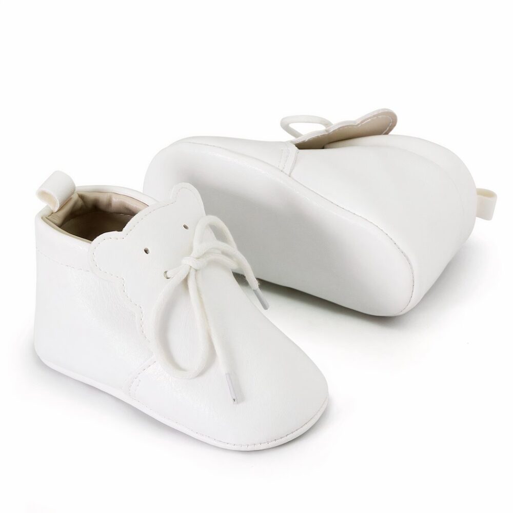 Soft baby moccasins with laces and teddy bear shape - Image 6
