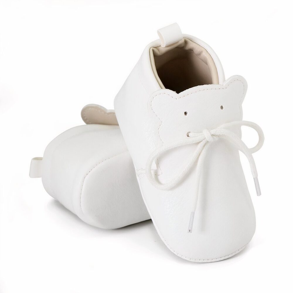 Soft baby moccasins with laces and teddy bear shape - Image 5